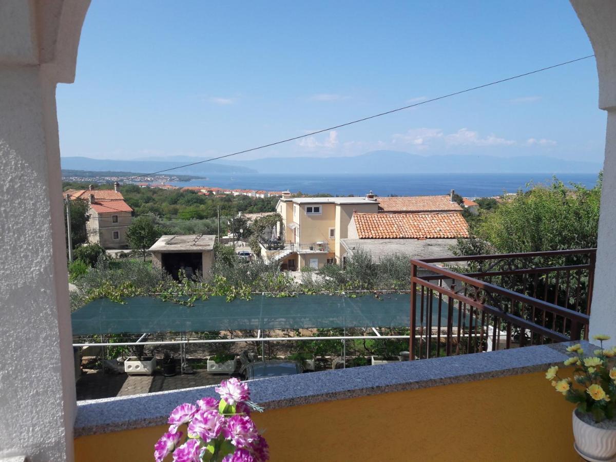 Apartman Ravlic Malinska Exterior photo